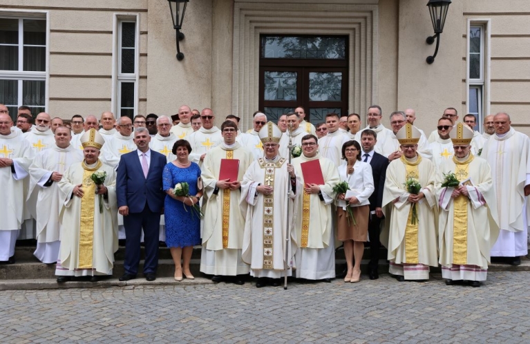 Święcenia kapłańskie w katedrze opolskiej 23.05.2026